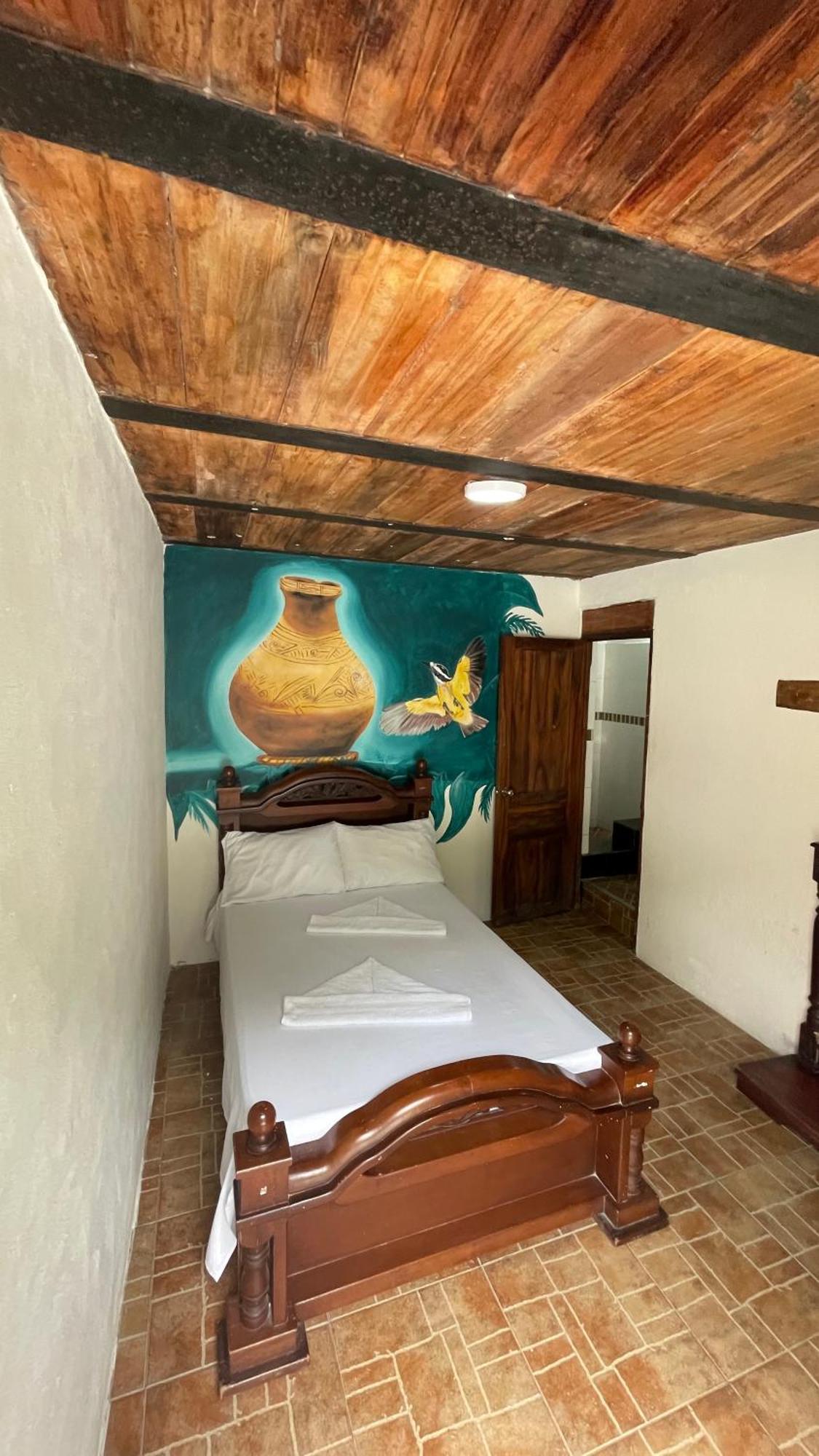 Hosteria El Sendero - Cocorná Extérieur photo