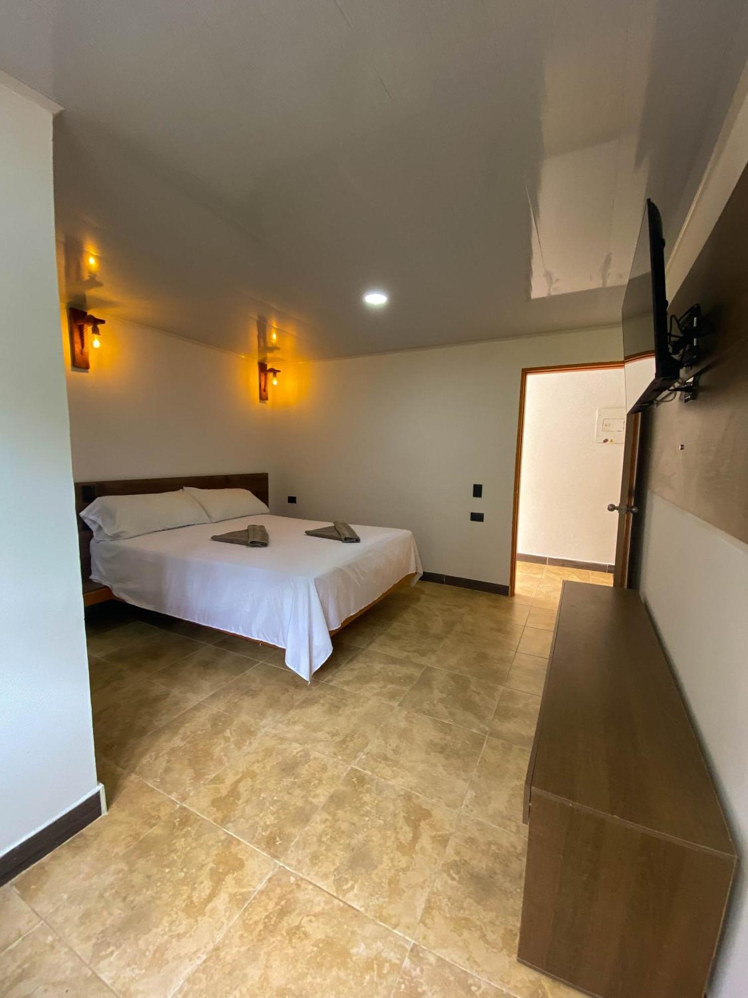 Hosteria El Sendero - Cocorná Extérieur photo