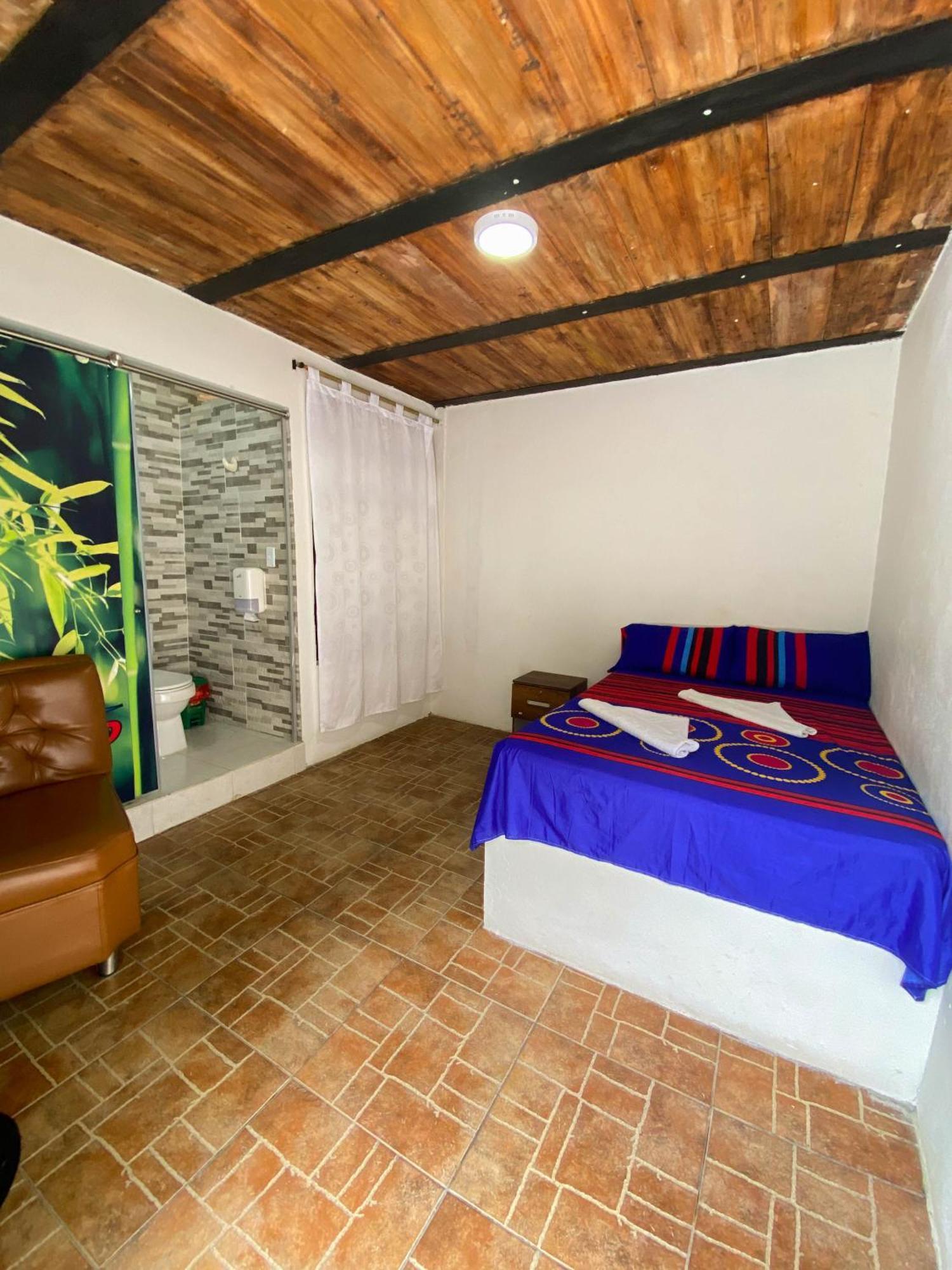 Hosteria El Sendero - Cocorná Extérieur photo
